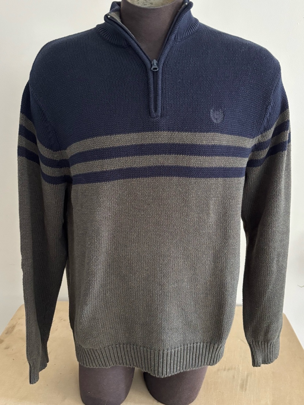 Men’s Large Chaps Quarter Zip Mock Neck Sweater in Navy and Olive Green